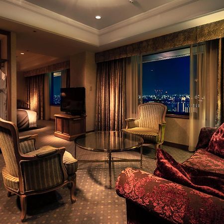 Hotel Agora Regency Osaka Sakai Sakai  Zewnętrze zdjęcie Suite at the Conrad Tokyo