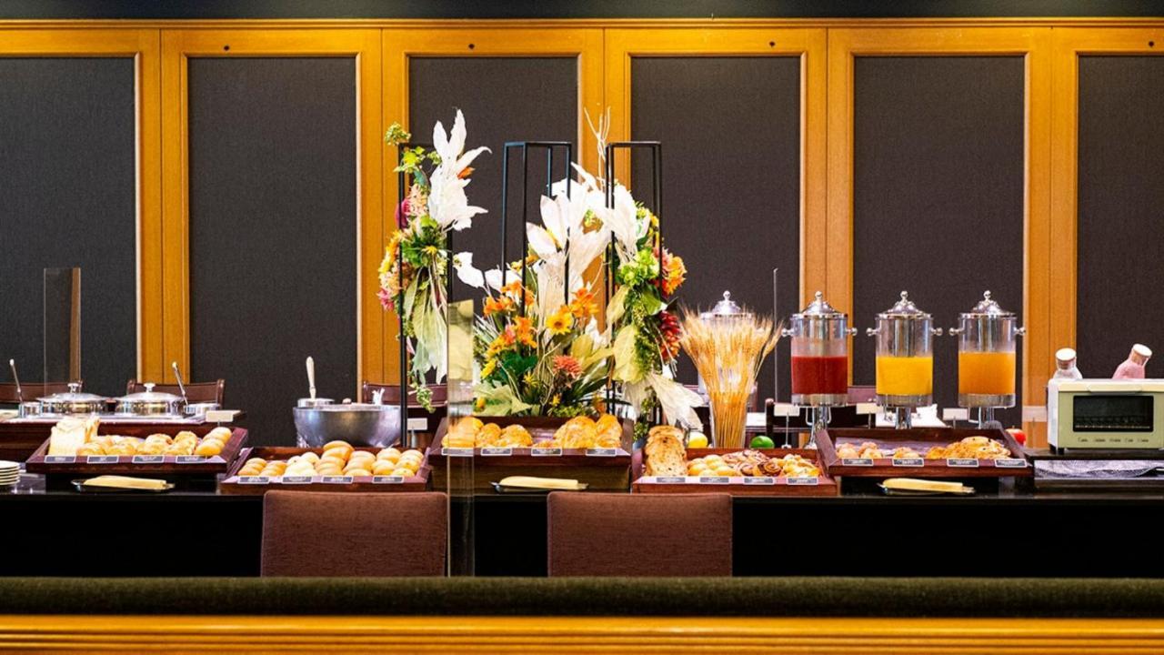 Hotel Agora Regency Osaka Sakai Sakai  Zewnętrze zdjęcie A buffet at a hotel