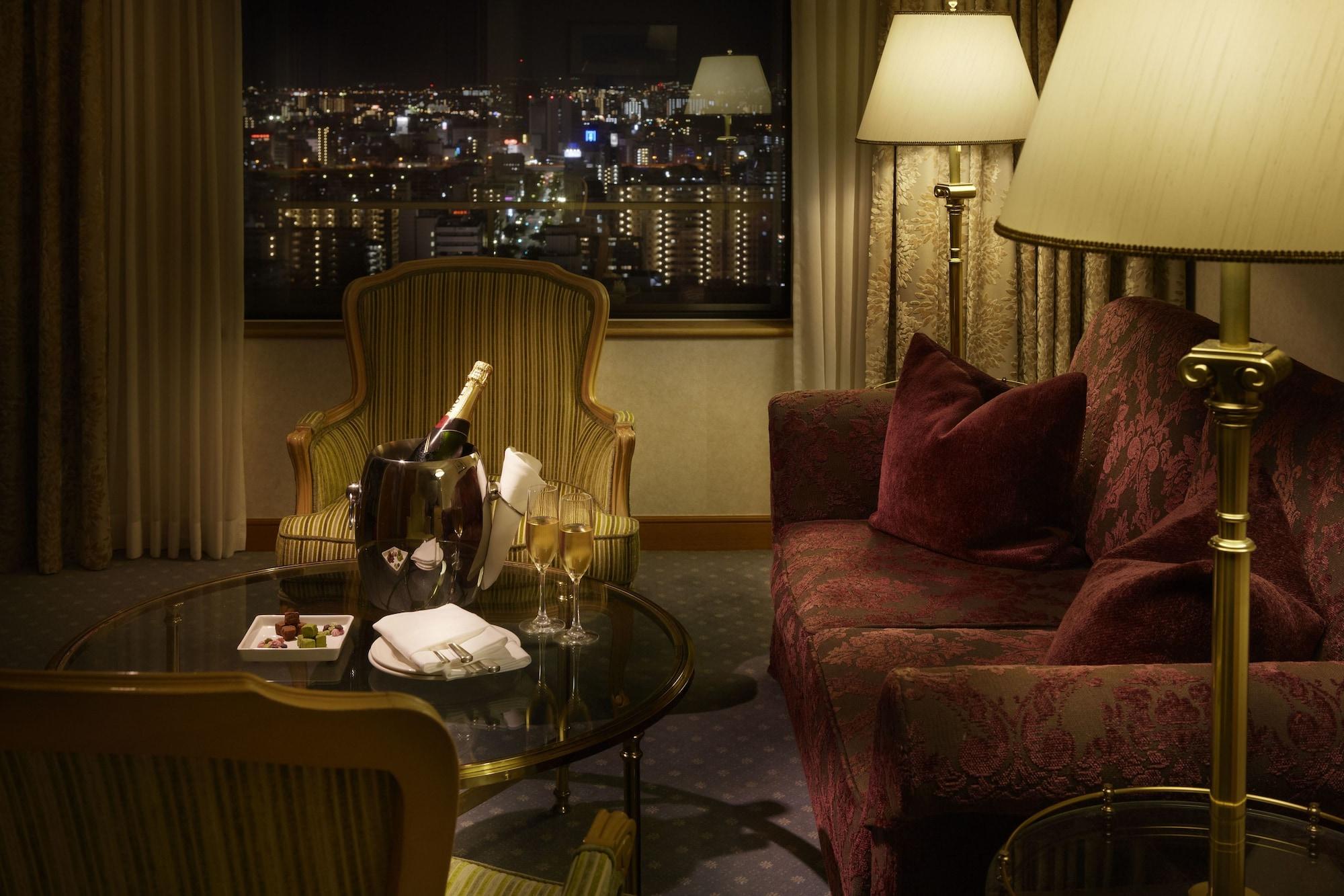 Hotel Agora Regency Osaka Sakai Sakai  Zewnętrze zdjęcie A suite at the Waldorf-Astoria