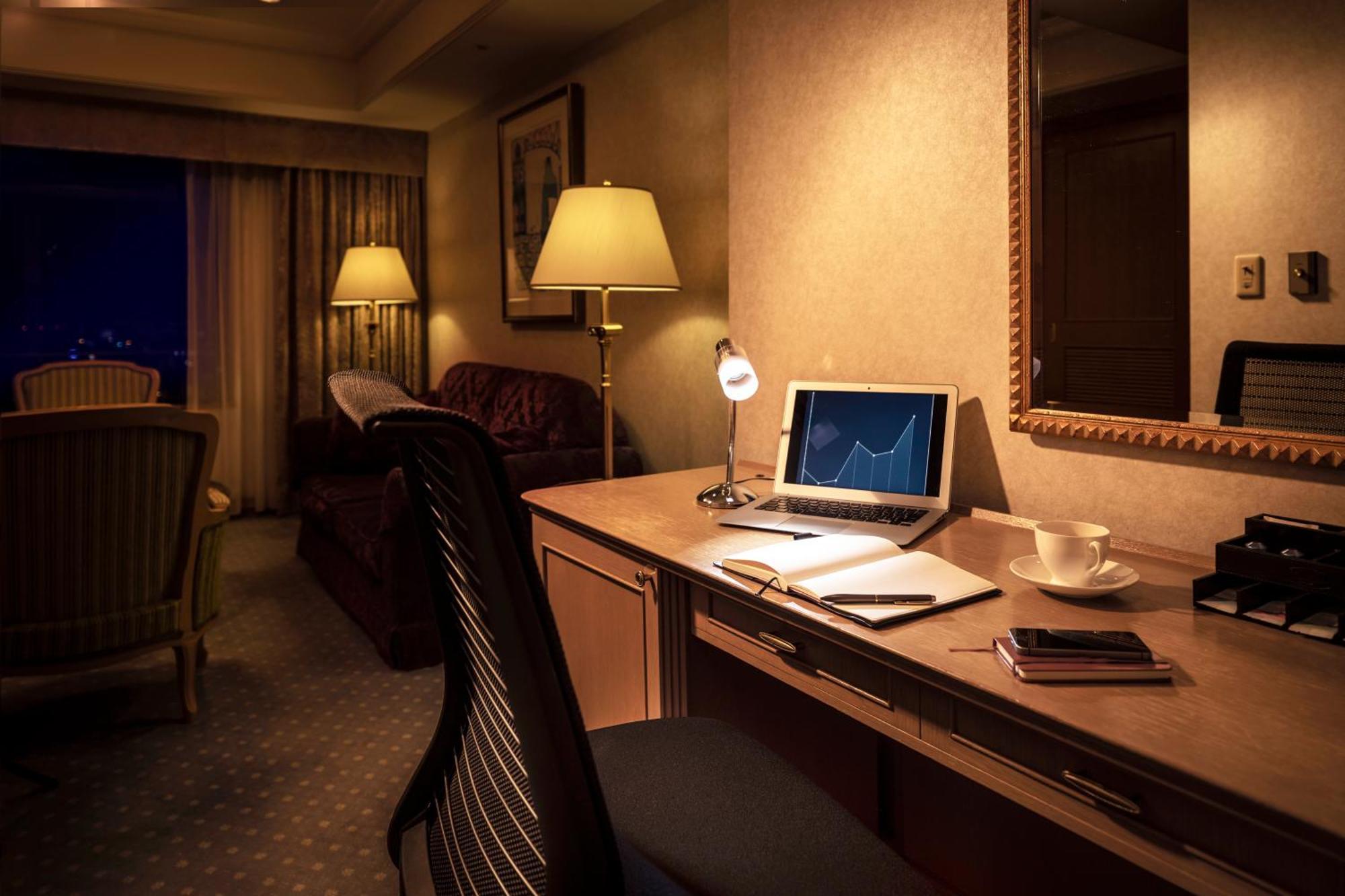 Hotel Agora Regency Osaka Sakai Sakai  Zewnętrze zdjęcie A hotel room with a work desk