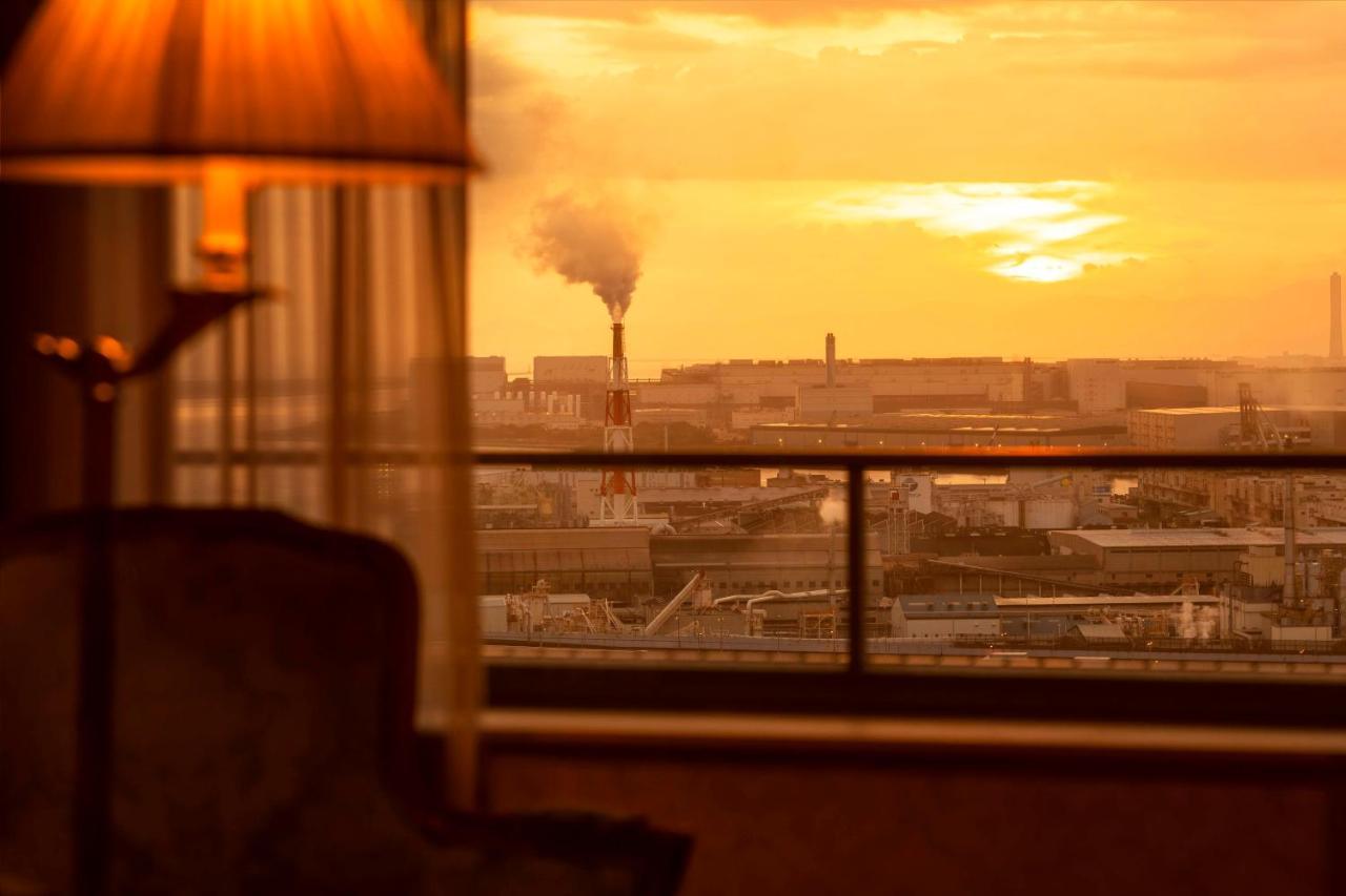 Hotel Agora Regency Osaka Sakai Sakai  Zewnętrze zdjęcie Sunset over the Port of Antwerp